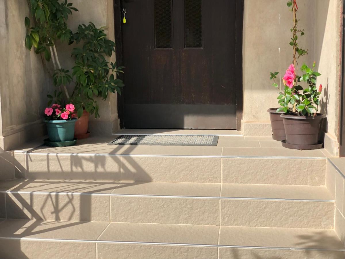 גראדאץ 4 Sisters Apartments מראה חיצוני תמונה