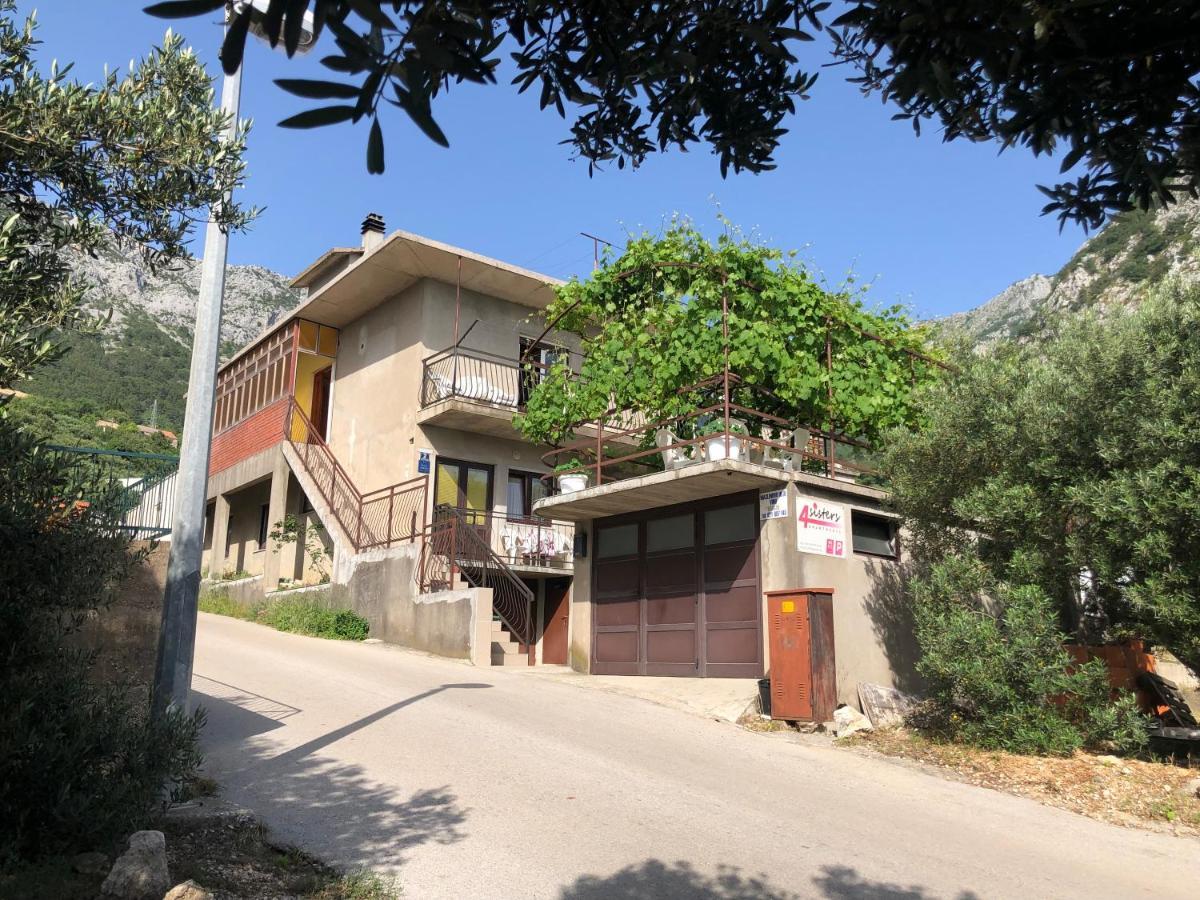גראדאץ 4 Sisters Apartments מראה חיצוני תמונה